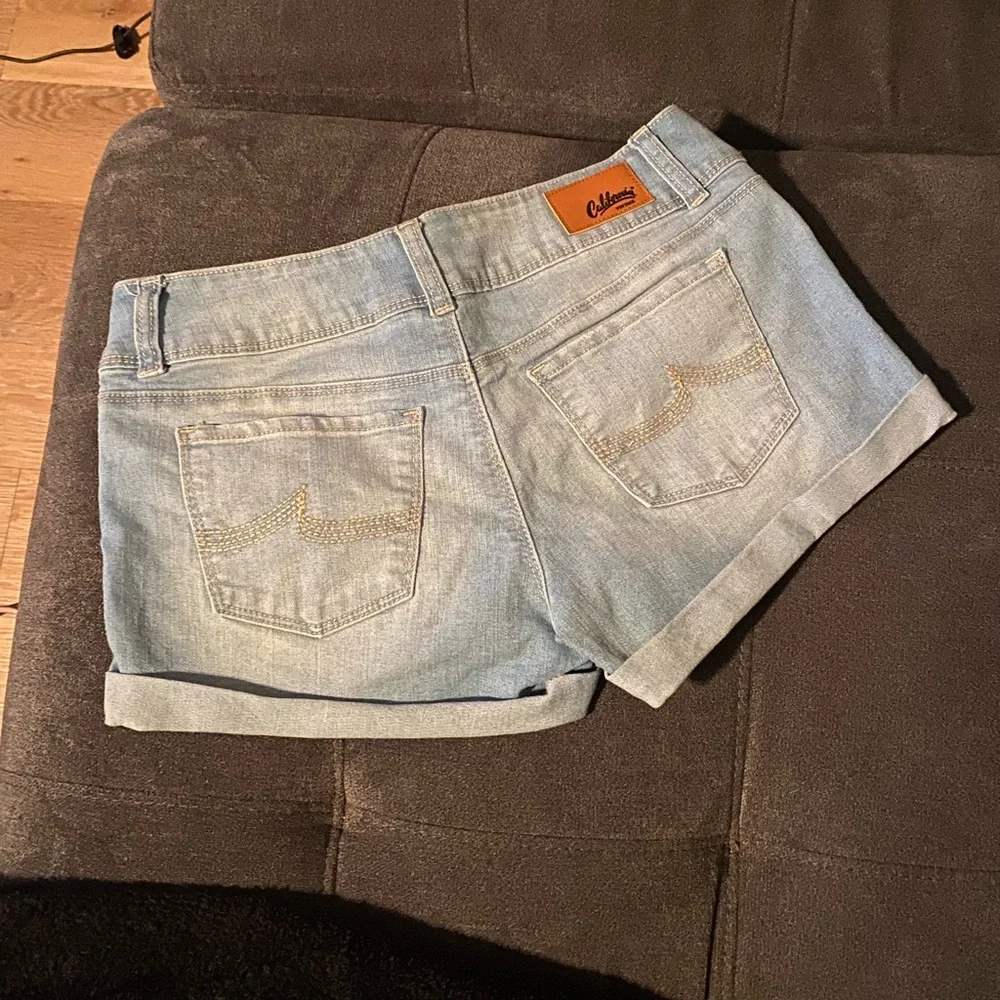 Jean shorts - Picture 3 of 3